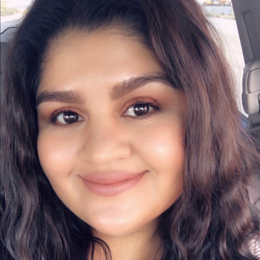 Meet your Posher, Jessica